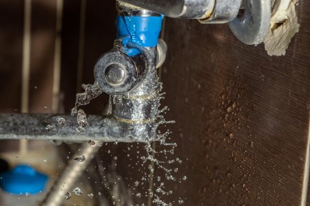 Csőtörés elhárítás