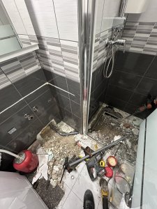 Csőtörlés a falban Budapesten